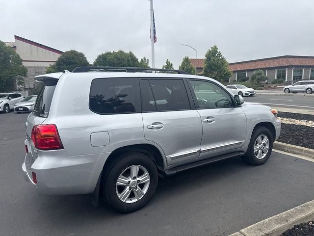 2014 Toyota Land Cruiser Base