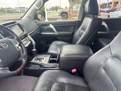 2014 Toyota Land Cruiser Base
