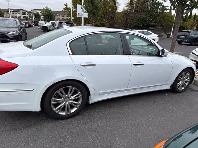 2014 Hyundai Genesis 3.8