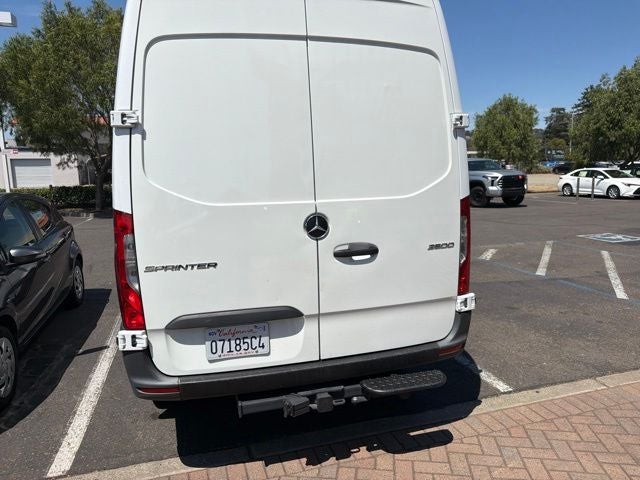 2025 Mercedes-Benz Sprinter 2500 Cargo 144 WB