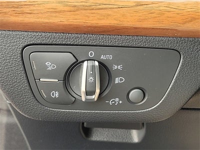 2023 Audi Q5 45 S line Premium quattro