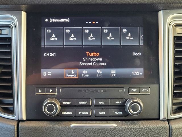 2018 Porsche Macan Base