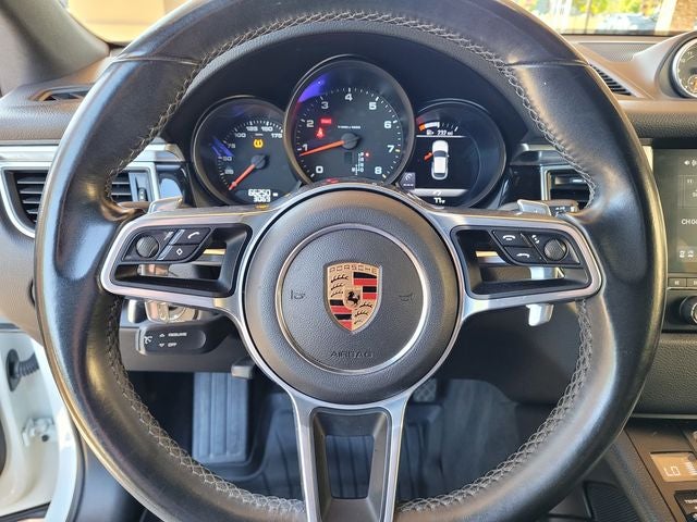 2018 Porsche Macan Base